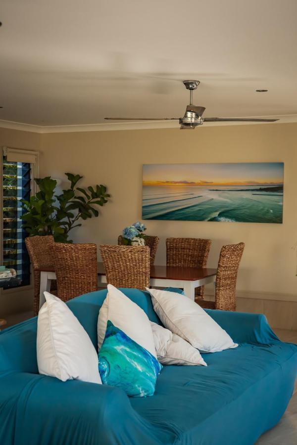 Beach Escape Magnesium Pool Dog Happy Gc Airport Homestay *