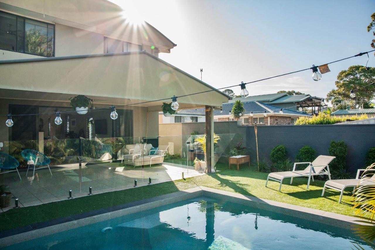 Beach Escape Magnesium Pool Dog Happy Gc Airport Homestay Gold Coast